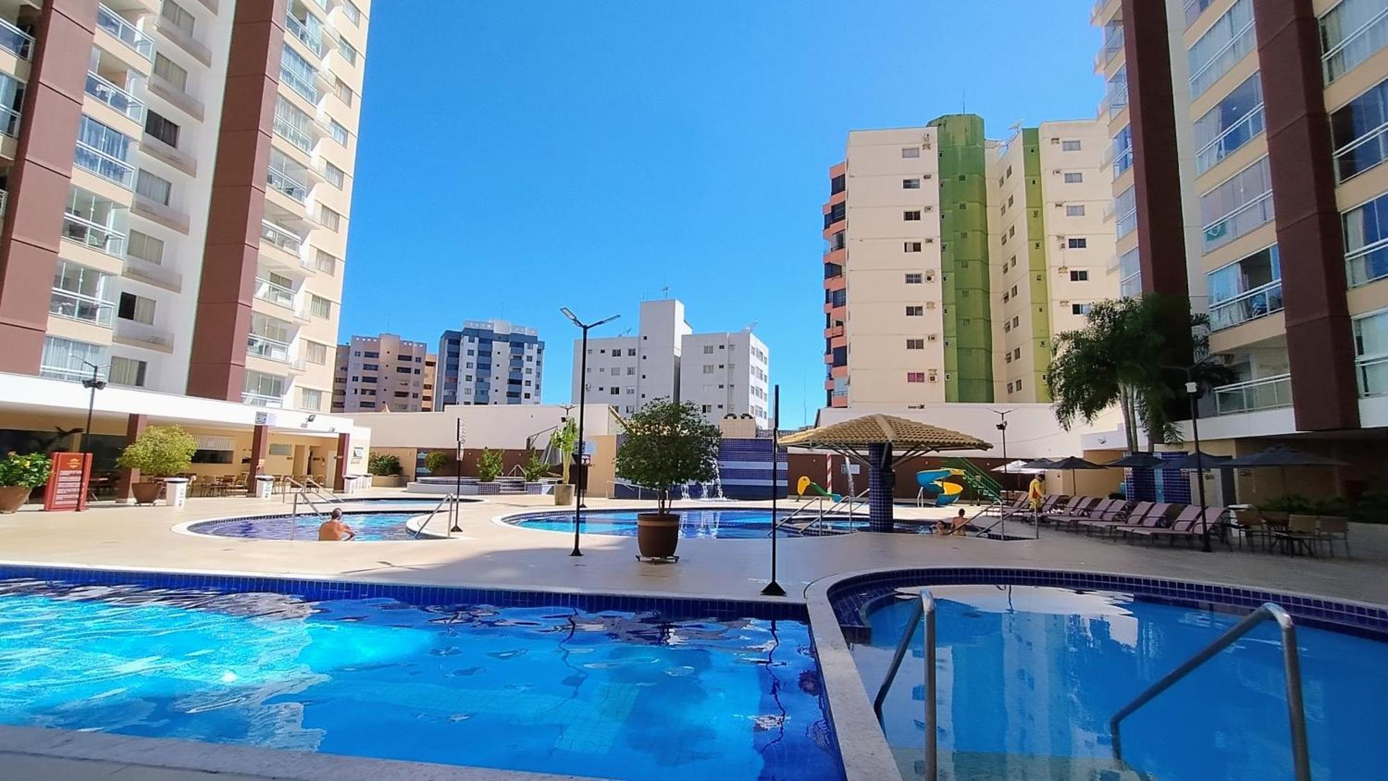 Casa Da Madeira Caldas Novas - Achei Ferias - Com Roupa De Cama Bagian luar foto