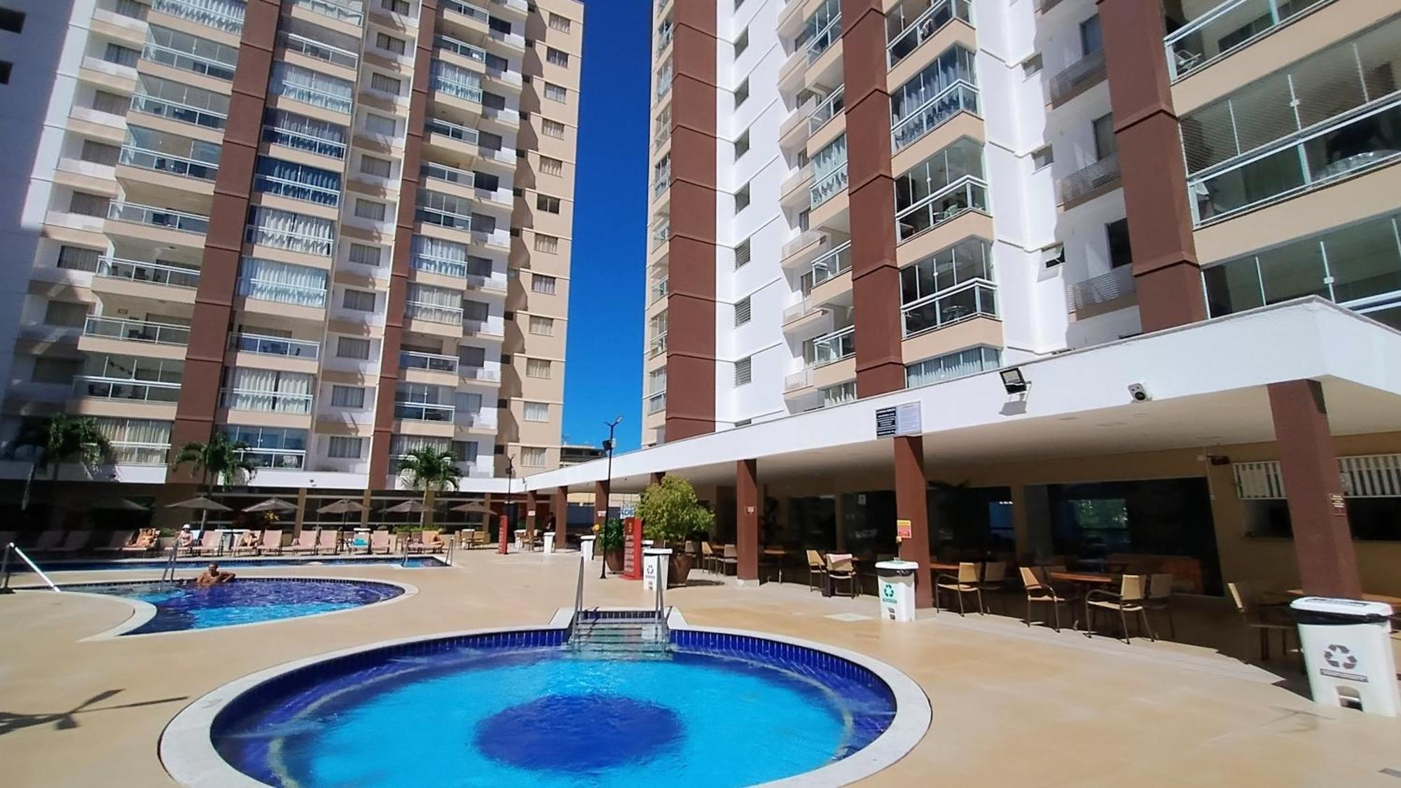 Casa Da Madeira Caldas Novas - Achei Ferias - Com Roupa De Cama Bagian luar foto