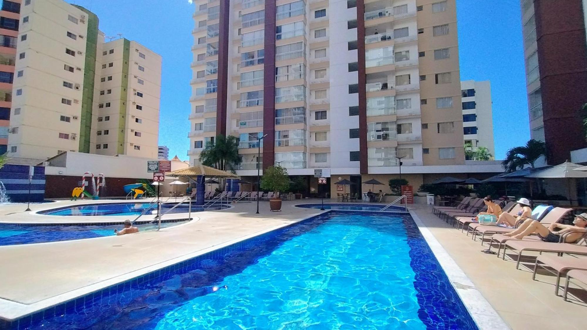 Casa Da Madeira Caldas Novas - Achei Ferias - Com Roupa De Cama Bagian luar foto
